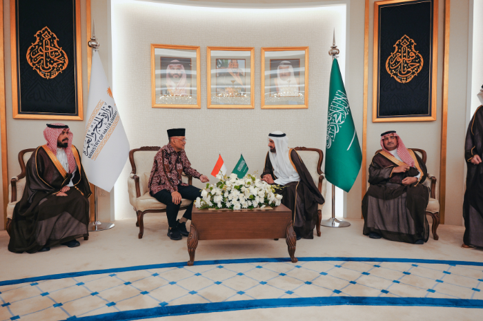 Lansia Jadi Fokus, Kemenhaj Perketat Istithaah dan Maksimalkan Skema Murur–Tanazul di Haji 1447 H