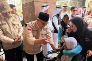 3 Kloter Perdana Tiba di Madinah Tanpa Antre Imigrasi, Layanan Fast Track Bikin Jemaah Langsung Meluncur ke Hotel